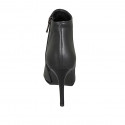Woman's pointy ankle boot with zipper in black leather stiletto heel 10 - Available sizes:  31