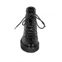 Bottines pour femmes avec lacets et boucle en cuir verni noir talon 4 - Pointures disponibles:  44, 45