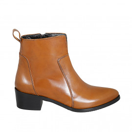 Woman's Texan ankle boot...