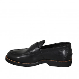 Men's casual mocassin in black-colored leather - Available sizes:  37 2