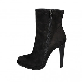 Woman's ankle boot with... 2