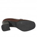 Mocassino da donna con accessorio in pelle marrone tacco 8 - Misure disponibili: 43