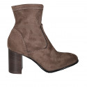 Stivaletto da donna con cerniera in camoscio ed elasticizzato taupe tacco 8 - Misure disponibili: 42