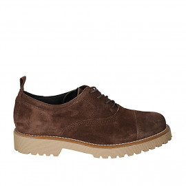 Scarpa stringata Oxford da donna con puntera in camoscio marrone tacco 3 - Misure disponibili: 43, 45