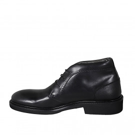 Men's laced shoe in black leather - Available sizes:  36, 46, 47 2