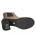 Stivaletto da donna con elastici e punta squadrata in camoscio taupe tacco 8 - Misure disponibili: 43, 44