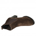 Stivaletto da donna con elastici in camoscio marrone tacco 7 - Misure disponibili: 43