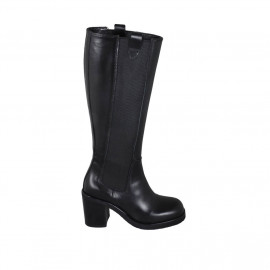 Bottes pour femmes avec elastiques et bout carré en cuir noir talon 8 - Pointures disponibles:  32, 43