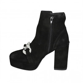 Woman's ankle boot with... 2