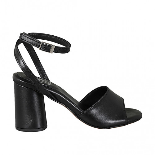 Woman's ankle strap sandal in black leather heel 7 - Available sizes:  42