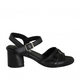 Sandalia para mujer con cinturon y hebilla en piel negra tacon 5 - Tallas disponibles:  42, 43