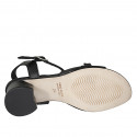 Sandalia para mujer con cinturon y hebilla en piel negra tacon 5 - Tallas disponibles:  42, 43