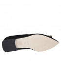 Zapato de salon puntiagudo en gamuza negra para mujer con accesorio estras tacon 1 - Tallas disponibles:  32