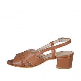 Woman's sandal in cognac... 2
