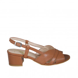 Sandalia para mujer en piel cognac tacon 5 - Tallas disponibles:  44