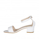 Chaussure ouverte pour femmes avec courroie en cuir blanc talon 5 - Pointures disponibles:  44