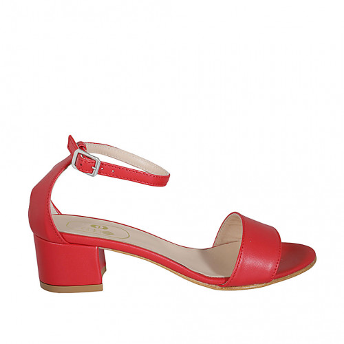 Woman's open shoe with ankle strap in...