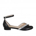 Chaussure ouverte pour femmes avec courroie en cuir noir et cuir lamé argent talon 1 - Pointures disponibles:  32, 42