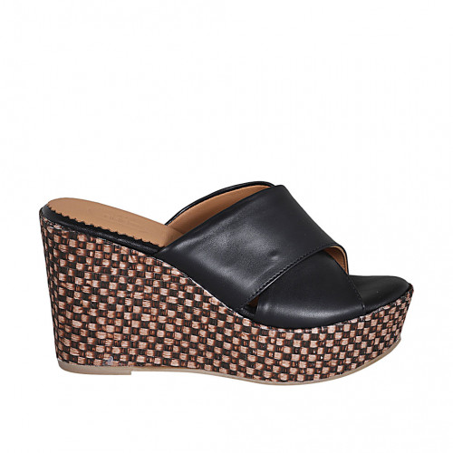 Damenpantoletten aus schwarzem Leder...