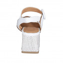 Sandalia con cinturon para mujer en piel blanca tacon 5 - Tallas disponibles:  43