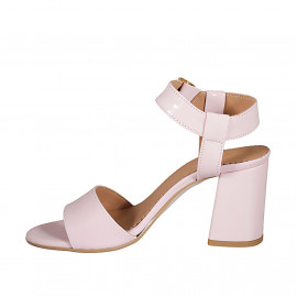 Woman's ankle strap sandal... 2