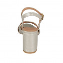 Sandalia para mujer en piel laminada platino con cinturon tacon 7 - Tallas disponibles:  43, 44, 45