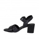 Sandale pour femmes en cuir de couleur noir avec courroie talon 5 - Pointures disponibles:  31, 42, 44