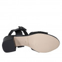 Sandalo da donna in pelle di color nero con cinturino tacco 5 - Misure disponibili: 31, 42, 44