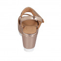 Sandalo da donna in vernice laminata rame con velcro e zeppa 7 - Misure disponibili: 42, 43, 44