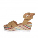 Sandalia para mujer con plataforma y cinturon en gamuza cognac y tejido multicolor cuña 7 - Tallas disponibles:  42, 43