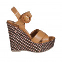 Sandalia para mujer en piel cognac con cinturon, plataforma y cuña trensada 12 - Tallas disponibles:  43