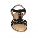 Sandalia para mujer en gamuza negra con cinturon, tachuelas y tacon 1 - Tallas disponibles:  33, 42