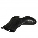Stivaletto da donna con cerniera e fibbie in pelle e pelle forata nera tacco 4 - Misure disponibili: 33