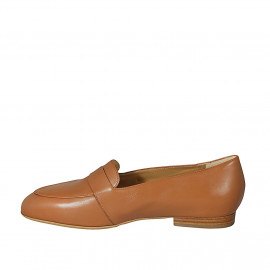 Mocasino para mujer en piel cognac tacon 1 - Tallas disponibles:  42, 43, 44, 45 2