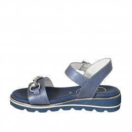 Sandale pour femmes avec accessoire et courroie en cuir lamé bleu talon compensé 3 - Pointures disponibles:  42 2