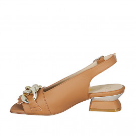 Sandale pour femmes avec chaîne et franges en cuir cognac talon 4 - Pointures disponibles:  42 2