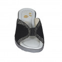 Mule pour femmes avec elastique en daim noir et lamé imprimé argent talon compensé 4 - Pointures disponibles:  43