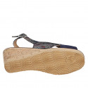 Sandale pour femmes en daim imprimé multicouleur et bleu talon compensé 6 - Pointures disponibles:  42, 44
