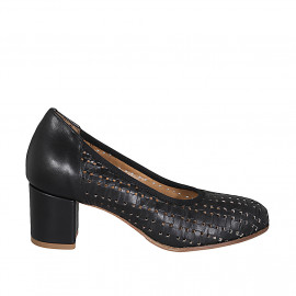 Chaussure pour femmes en cuir perforé et tressé noir avec semelle amovible talon 6 - Pointures disponibles:  44