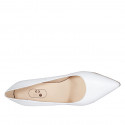 Woman's pointy pump shoe in white leather with heel 9 - Available sizes:  42, 43, 44