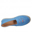 Espadrille original fabriqué en Espagne en daim bleu clair avec logo paix multicouleur talon compensé 1 - Pointures disponibles:  42, 43