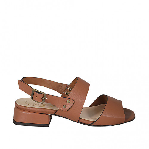 Sandale pour femmes en cuir cognac con talon 3 - Pointures disponibles:  42