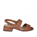 Sandalo da donna in pelle color cuoio con tacco 3 - Misure disponibili: 42