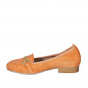 Mocasín para mujer con accesorio en gamuza naranja tacon 2 - Tallas disponibles:  43