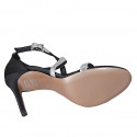 Scarpa aperta da donna con cinturino incrociato in raso nero e pelle argento tacco 9 - Misure disponibili: 34, 42, 46