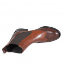 Bottines pour femmes avec élastiques et bout golf en cuir cognac et marron talon 3 - Pointures disponibles:  32, 46