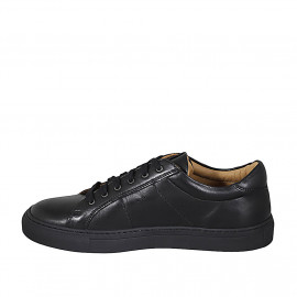 Man's laced shoe in black leather with removable insole - Available sizes:  36 2