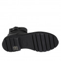 Stivaletto modello anfibio stringato da donna con cerniera, puntale e fibbie in pelle nera tacco 3 - Misure disponibili: 32, 33