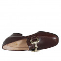 Mocassino da donna con accessorio e elastici in pelle marrone tacco 5 - Misure disponibili: 33, 42, 44