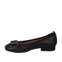 Ballerina da donna con catena in pelle nera tacco 2 - Misure disponibili: 32